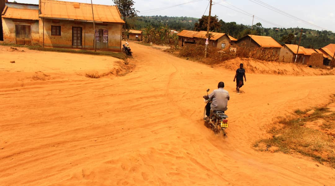 Hon. Makindye E👔 on X: "On Ssembabule, Nakawuka and Kawuku Bwerenga Roads,  it's downloading dust! https://t.co/AKBUBr4oUf" / X