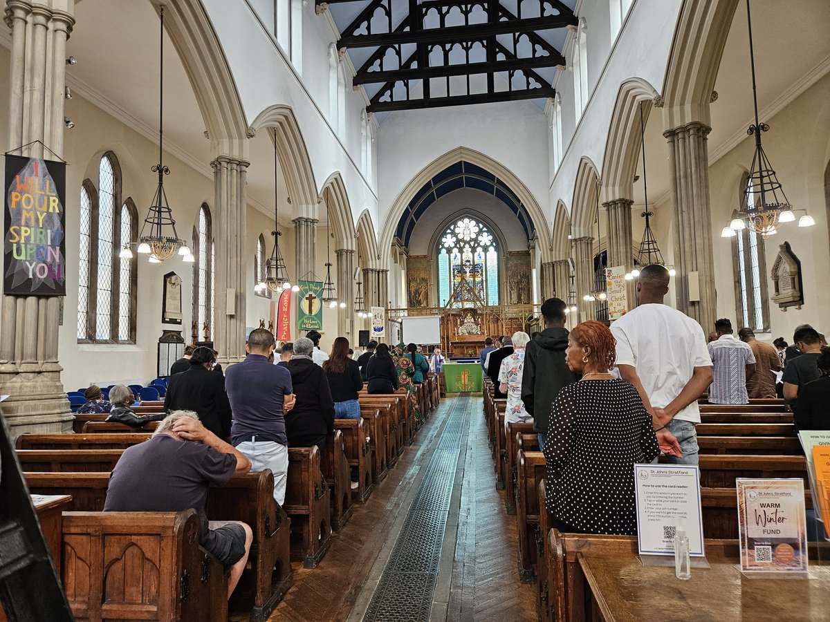 Happy Sunday 👋👋🏾👋🏿
Please join us for our Sunday service at 11am at St John's Church, Stratford E15. If you can't make it in person, please join by watching our live Facebook stream.
#StJohnsE15 #COE #LondonChurch #EastLondonChurch