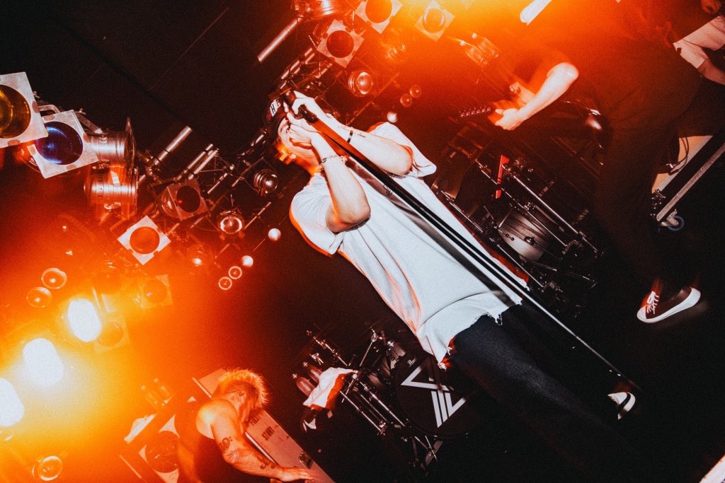 MyFirstStory_of's tweet photo. 47都道府県ツアー
MY FIRST STORY -THE TWO-

32/47

Thank You!!
長崎・DRUM Be-7

Photos by @nekozephoto 

※写真の無断転載、転用禁止

#MFS47都道府県 https://t.co/JpzMAM3uTD