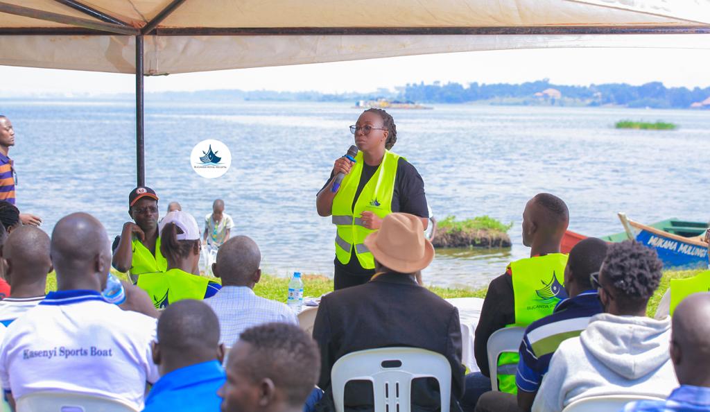 bugandaregatta's tweet photo. As we gear up to the Masaza Regatta, the organizing committee carried out training activities for paddlers around Entebbe. The mock exercise was also a sensitization platform on the rules and regulations to be followed. This is an effort to standardize the sport. @fsnakazibwe https://t.co/ZS631plJLU