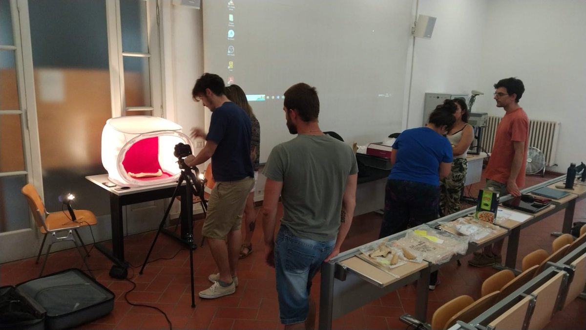 Grotta di Fumane tweet media