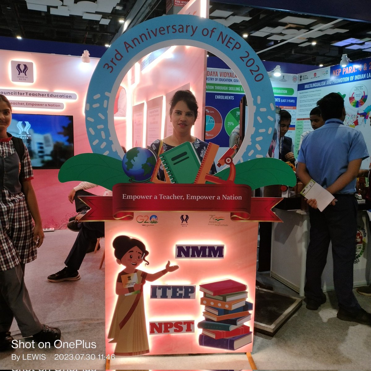 alka2411's tweet photo. "Delighted to participate in the Exhibition celebrating 3rd Anniversary of National Education Policy 2020 at ITPO, Pragati Maidan! Huge thanks to my school principal for this wonderful opportunity. #NEP2020 #EducationMatters
@vividh87 @narendramodi https://t.co/hkD6dTcYQY