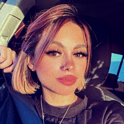 maddyliveisbae's tweet photo. #NewProfilePic https://t.co/AktVphESEd