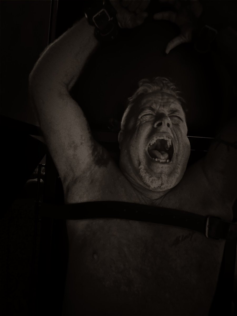 Today was an ordinary Pain Party night at #BDSMkastellet . For some the purpose is to bring out their monster during a session. It means to let any reaction come as it occurs, without any limitations or boundaries.

#bdsmplay #bdsmpsychology #bdsmsession #bdsm #bdsmclub  #bdsm