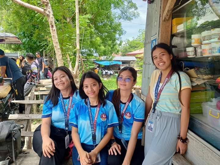 _caryll_'s tweet photo. Dumping pics of my favorite girlss😘 https://t.co/pHU9Ycv8ox
