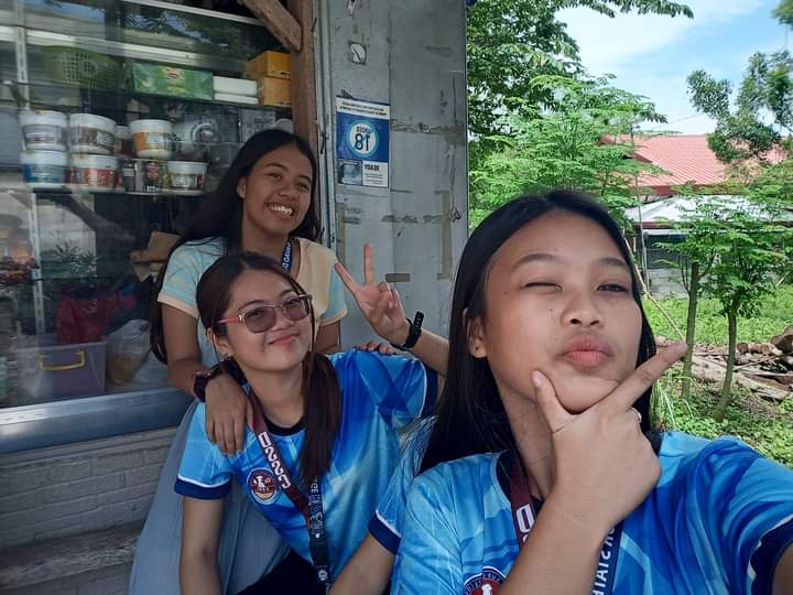 _caryll_'s tweet photo. Dumping pics of my favorite girlss😘 https://t.co/pHU9Ycv8ox
