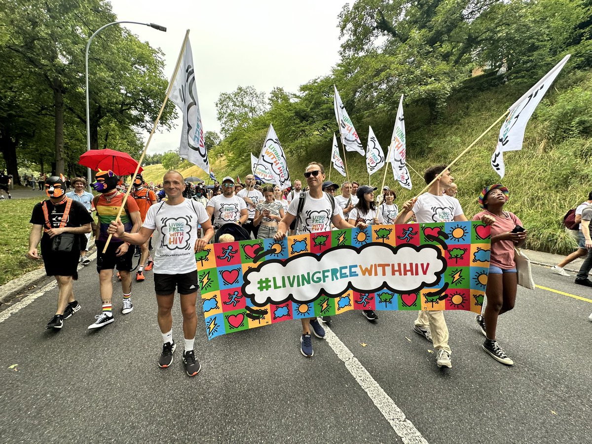 Alex Schneider tweet media