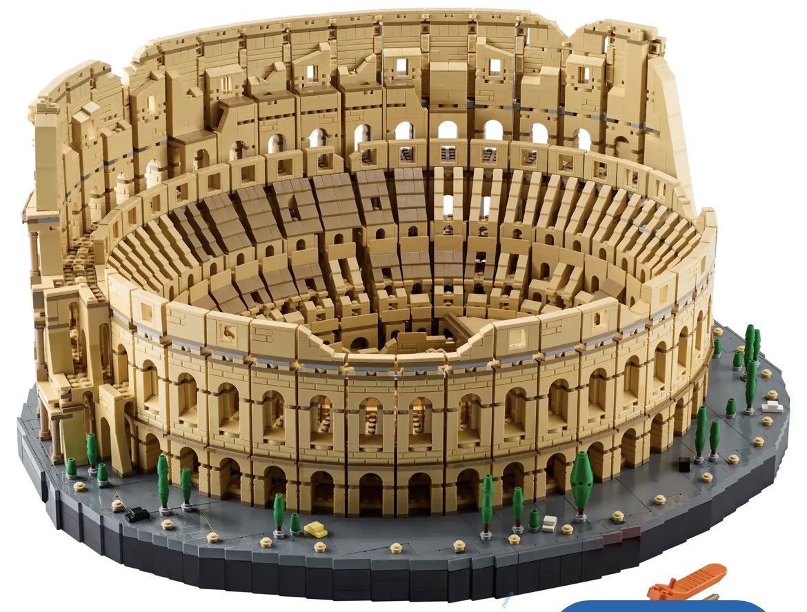 F10ree's tweet photo. @LEGO_Group It has to be Lego Colosseum https://t.co/N2Dc56kTZF