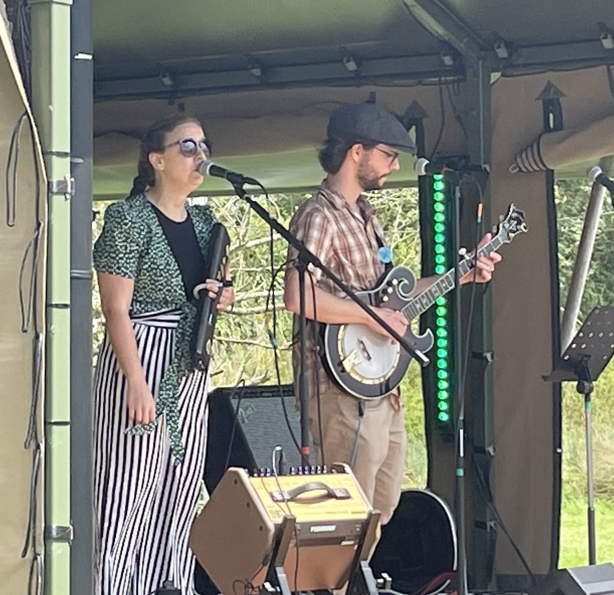 bob_folkroots's tweet photo. Kendra &amp; Zac @bmlbband doing a great set at the Mill Farm Party before heading back to the States &amp; I will be playing their new single on my Folk &amp; Roots show @Abbey_104 this Wednesday so why not join me on fm, online, through your internet radio provider or ask Alexa or Google https://t.co/8xCuS8hJ6F