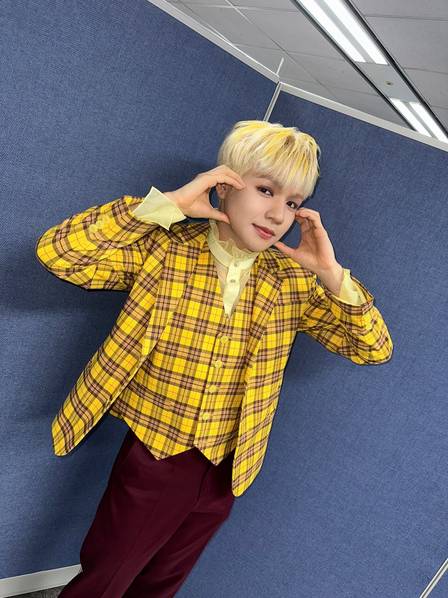 HORI7ONofficial's tweet photo. #HORI7ON_LOOK👀

📍DATE : 2023. 07. 30
📍STAGE : Inkigayo

#HORI7ON #호라이즌 #SIX7EEN https://t.co/csv9Pm4UCR