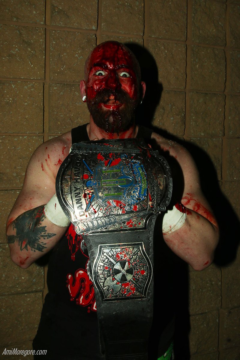 happypeep's tweet photo. Congrats to the new Danny Havoc Hardcore Champion and 2nd Reign to @BamSullivan
#H2OShowdown @H2OWRESTLING https://t.co/S3ak5izgDp