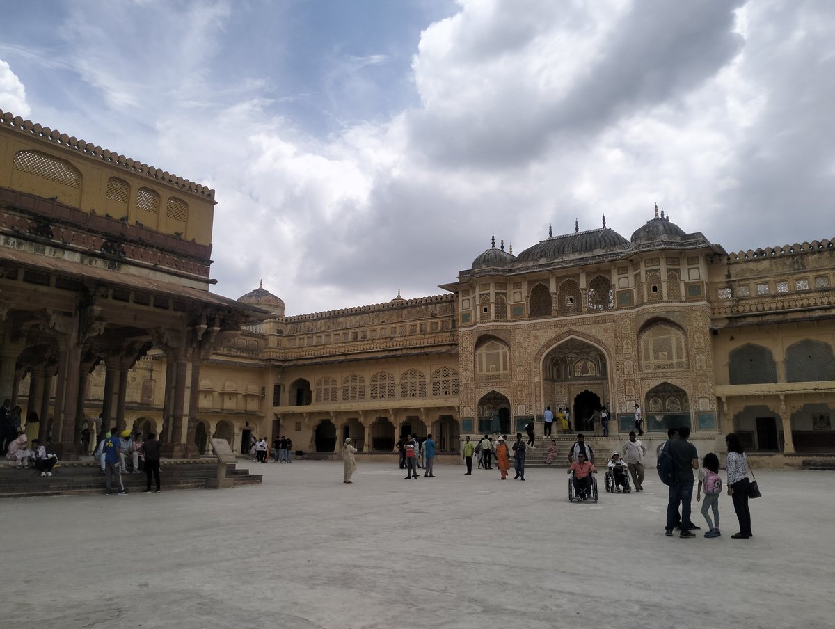 Amer, Jaipur
A royal experience!
#Rajasthan #explorerajasthan