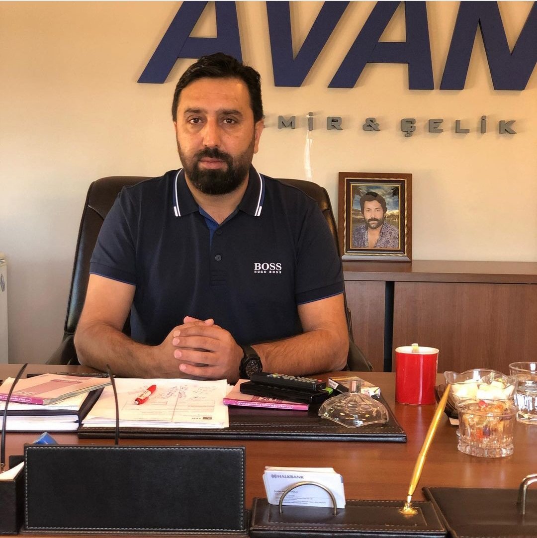 HurmaEdit's tweet photo. Lütfen RT yapalım 👈👈

#Esenyurt'taki katil Tarık Özerbay'ın işyerleri 👇👇

Avam demir çelik
Özerler Group inşaat https://t.co/1P20KBIwIX