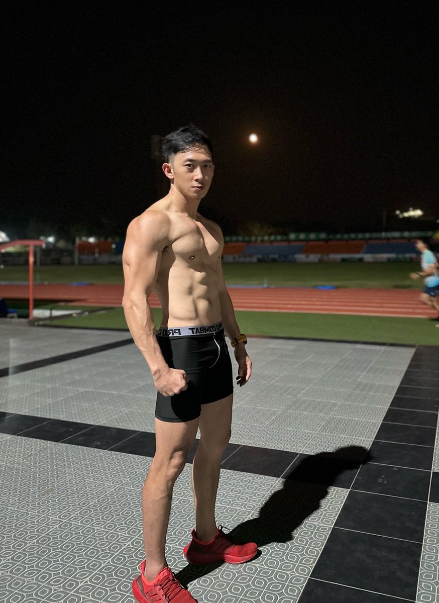 BankNeverdie77's tweet photo. เวทเล่นก็คาร์ดิโอ 🔥🔥🔥 https://t.co/3UTJI3tAdH