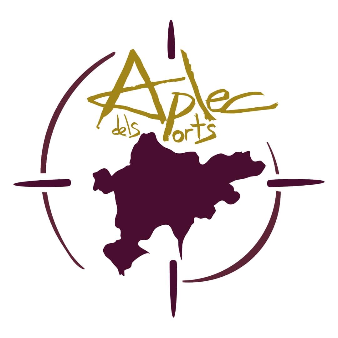 nu71ji's tweet photo. @AplecdelsPorts #2023 a #morella
Sembrem #Comarca ! Lluitem contra el despoblament ! Creem #Cultura ! Cuidem la natura! Perque som #poble !
3 escenaris, exposició dels Maquis, muixerangues, grups locals, productes artesans i molt bon rotllo!
Cap de setmana endolçat amb #flaons ! https://t.co/Ff3rIakgQt