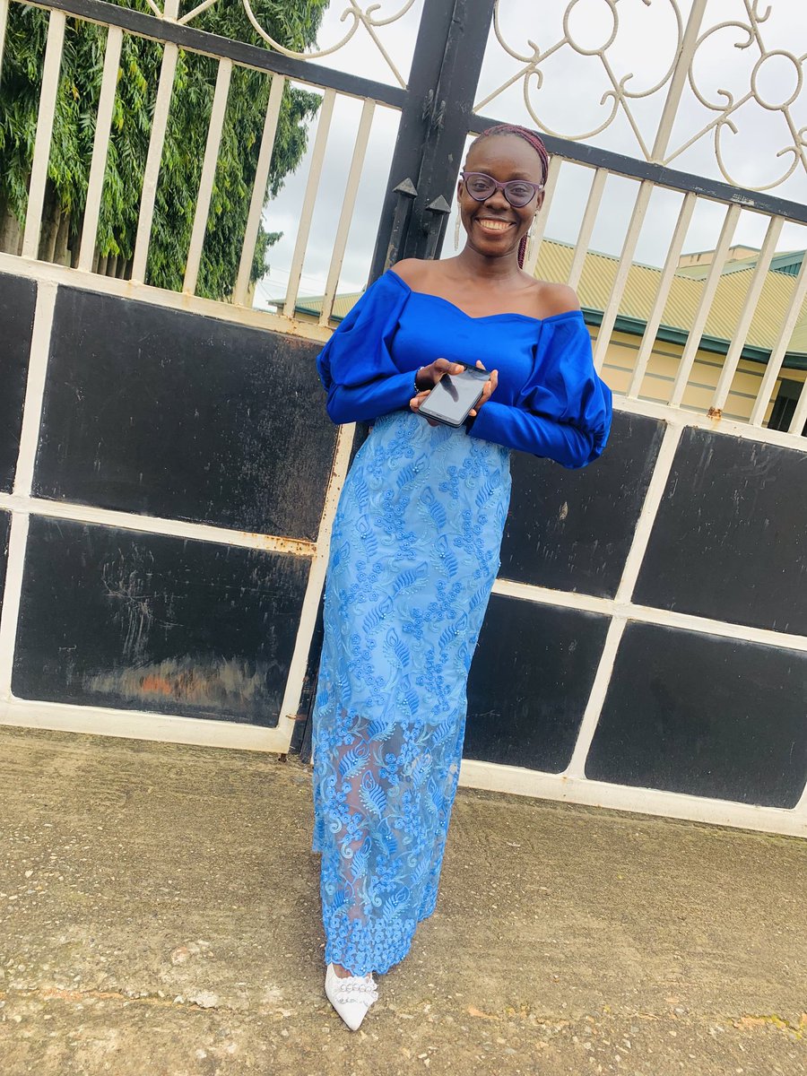 Yettybee2's tweet photo. On today's Episode of How I went to Church; I decided to make it Blue and a touch of Silver 'Cause it's Thanksgiving Sunday.....
Happy Sunday Guys....π€π€π€
#Sunday
#julythanksgiving. https://t.co/hp4WvuKThC