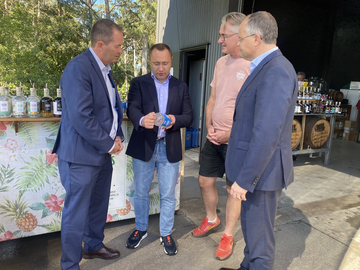 Vasyl Myroshnychenko tweet media