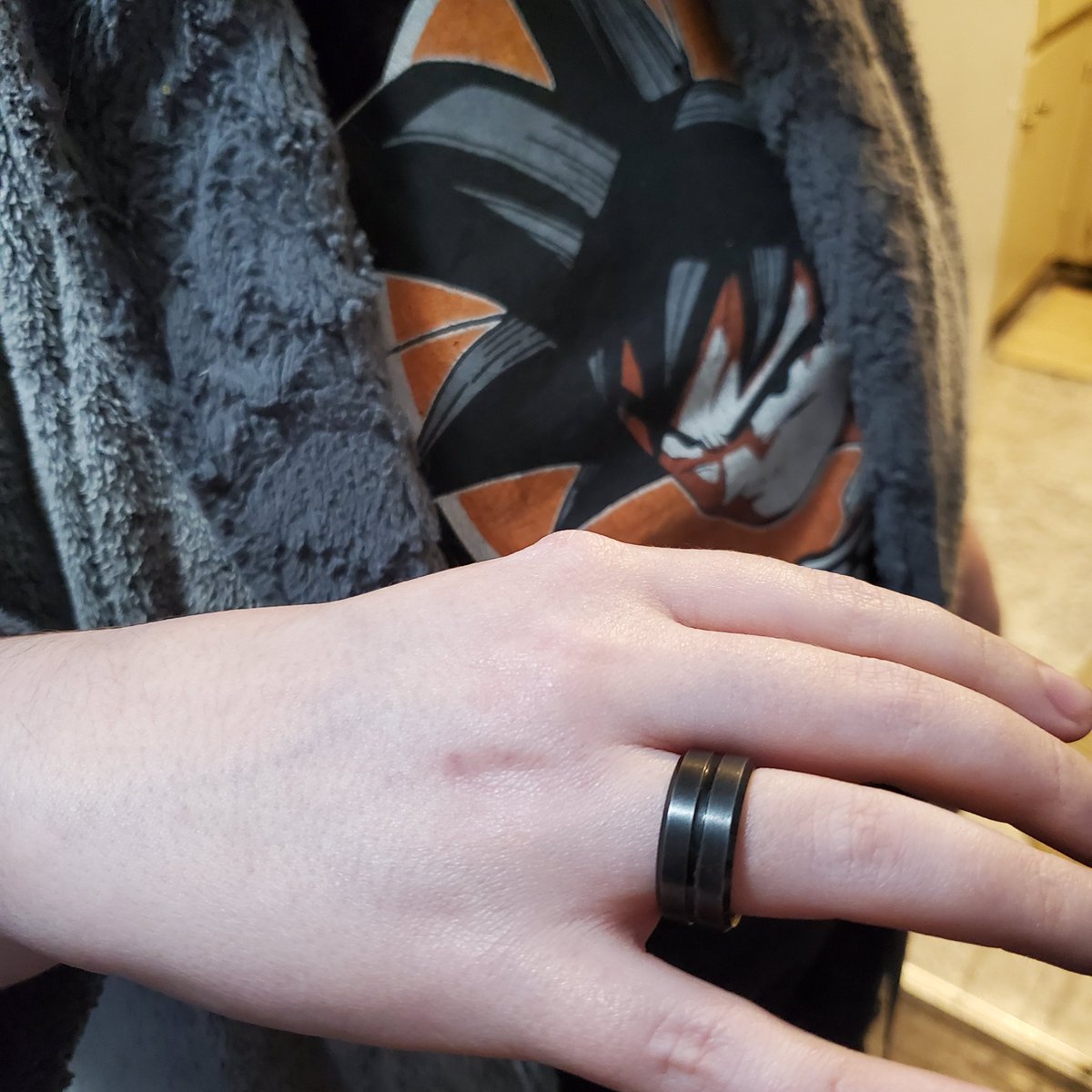 MalakotA_vt's tweet image. I put a ring on it guys ^^ she mine