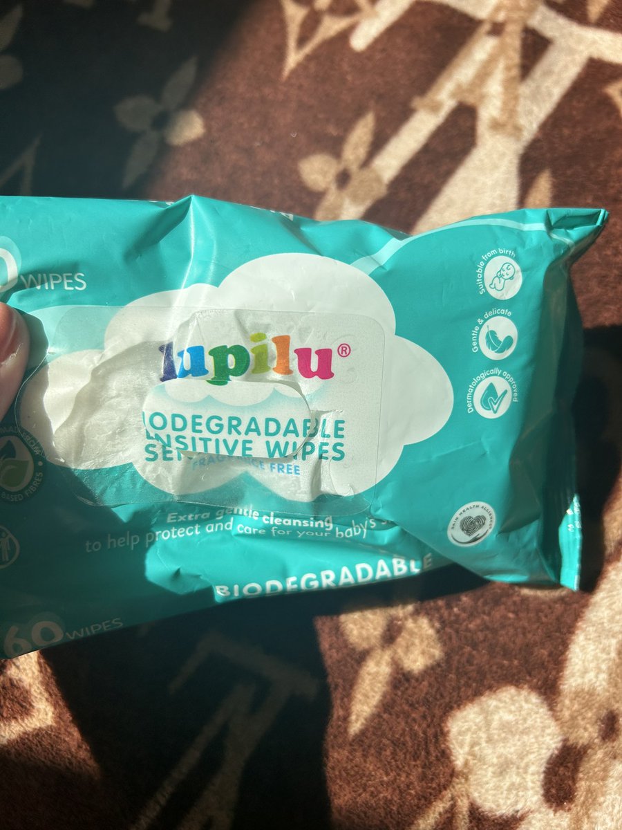 aimee_emery's tweet photo. @LidlGB hi can you explain why I just found this wipe and in the packet when I was changing my babies nappy??? And his is absolutely disgusting and dangerous if I didn’t notice!!! https://t.co/MCXHVAFdwU
