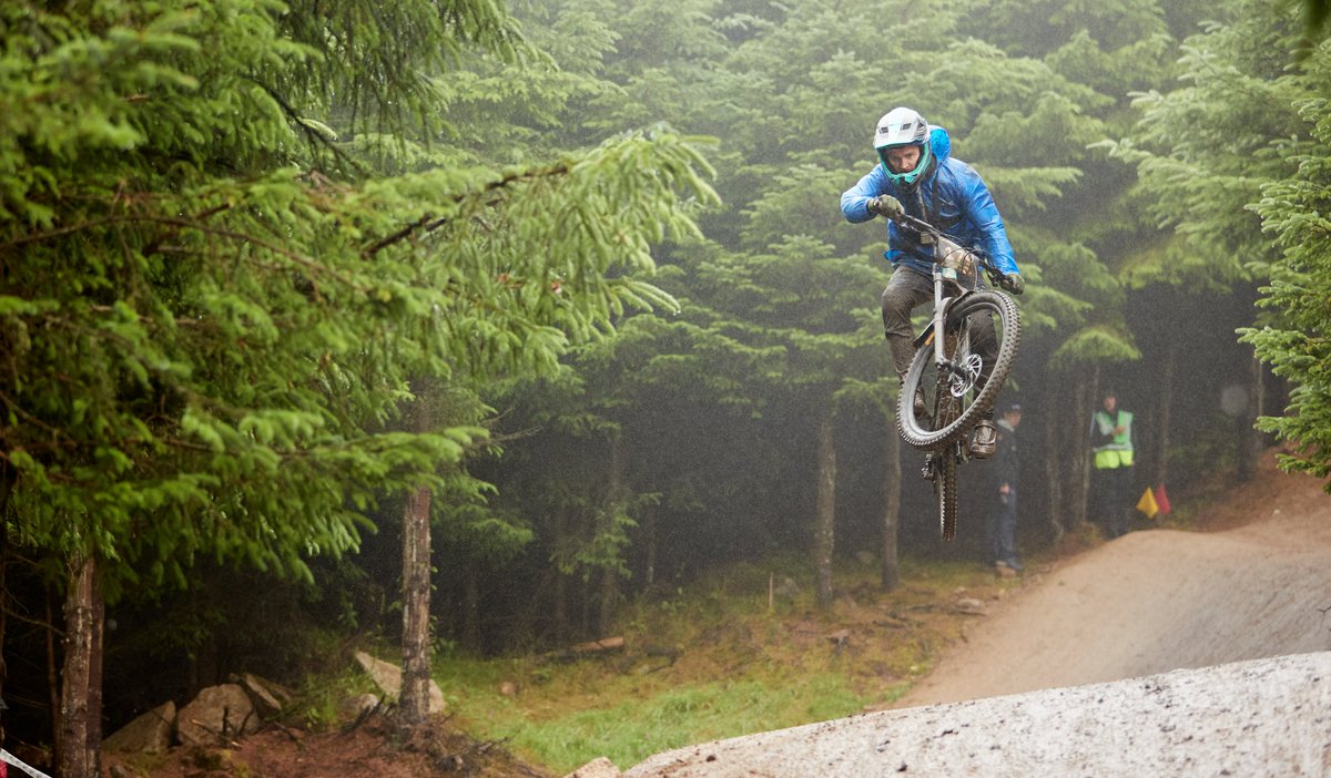 CyclingIreland's tweet photo. After a thrilling Downhill National Championships at the GAP, attention now switches to the series which continues next weekend at Shronaboy Farm, Killarney 🙌

Places are filling up quick! Get your entries in here 👇
https://t.co/oel8zDJc6A https://t.co/eqTofDtE0f