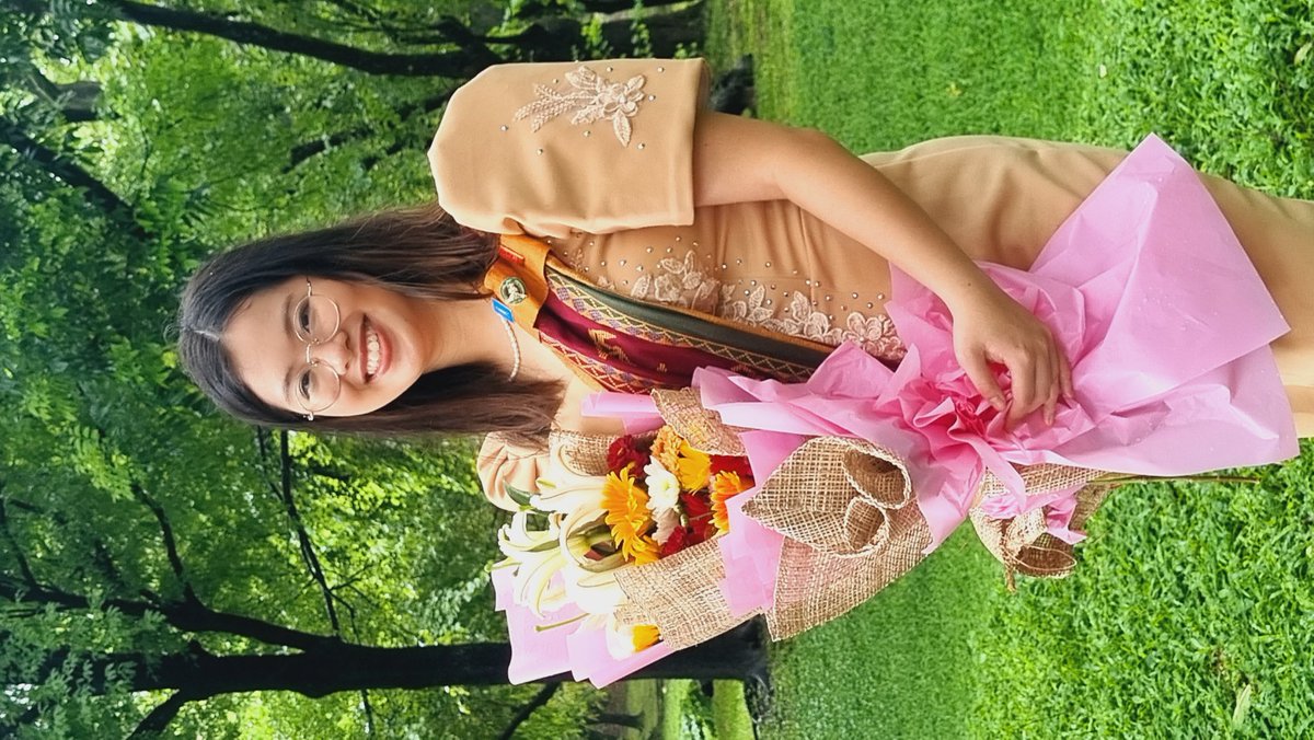 arlyntan's tweet photo. Congratulations to Iska Alexandra Bea  Camille Tan. Soar High ! 
Highlights : 
Oath Taking , Shifting of  Sablay, SInging of UP Naming Mahal  in the Car. 
Hybrid Graduation
Shortest Graduation Rite
Rain and Shine.

UP Industrial Engineering,
Magna CumLaude.
#Sablay2023 
#UP2023 https://t.co/PyjpIckXqE