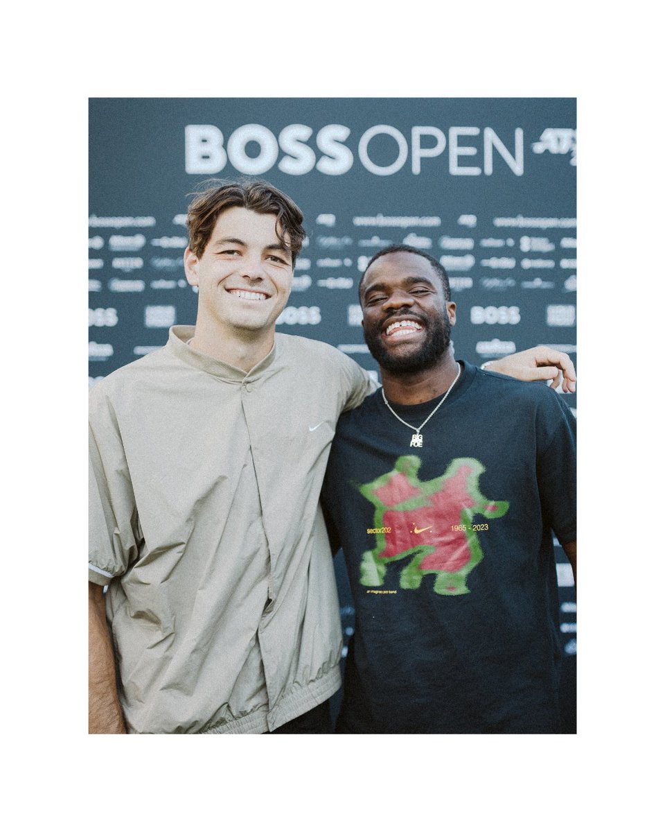 boss__open's tweet photo. Today is #InternationalFriendshipDay 🫶

Tag your best buddy and show him/her some love 🤍

#atptour #atp #tennis #friends #stuttgart #BOSSOPEN https://t.co/WcMi2dSkW8