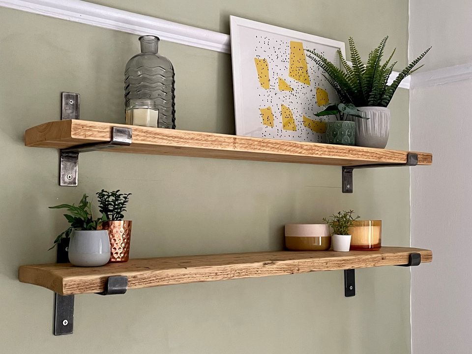 RRoseCarpentry's tweet photo. If you've been after some rustic shelving then check out our website. We've just refreshed the Scaffold Board Shelf listing with up to date pricing and a new bracket selection!

https://t.co/UBZ7D9bBIe

#scaffoldshelf #rusticshel https://t.co/WN8ZGxjgsp