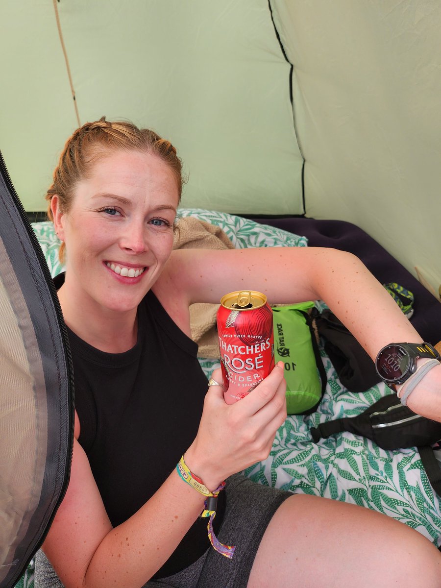 Run_Dolly_Run's tweet photo. Just gone 10.10am and not even brushed her teeth yet, but @wilkinson_jayne is back on it @ynotfestival... #YNotFestival #YNotWeekend https://t.co/dbvzs0oFwQ