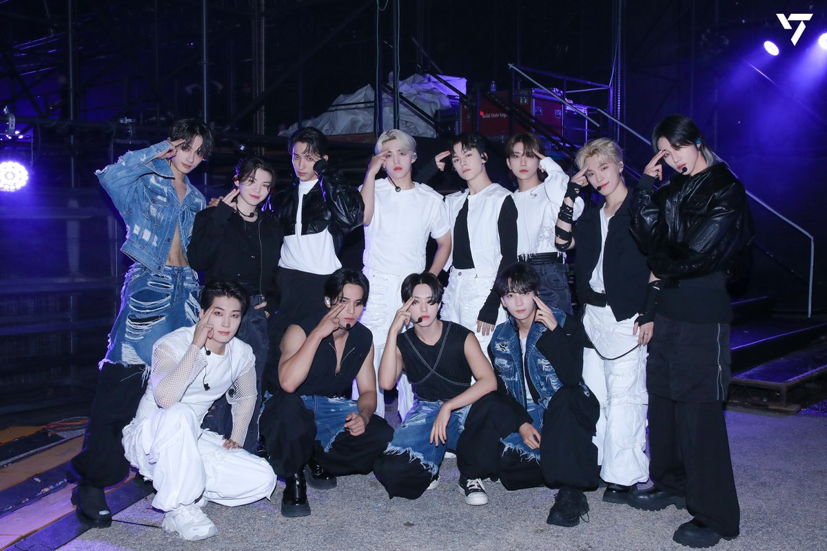 '2023 TMEA Music Festival' Behind Sketch

▶️ weverse.io/seventeen/medi…

#SEVENTEEN #세븐틴
#2023TMEA