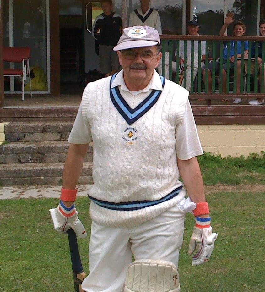 maresfieldcc's tweet photo. Some very sad news to bring you. Bob Thompson sadly passed away yesterday. A true legend of the club, and a genuinely great bloke who will be very much missed by everyone who has been lucky enough to know him over the years. RIP Thommo 🩵🤍🩵🤍 https://t.co/K5WPCa1yDm