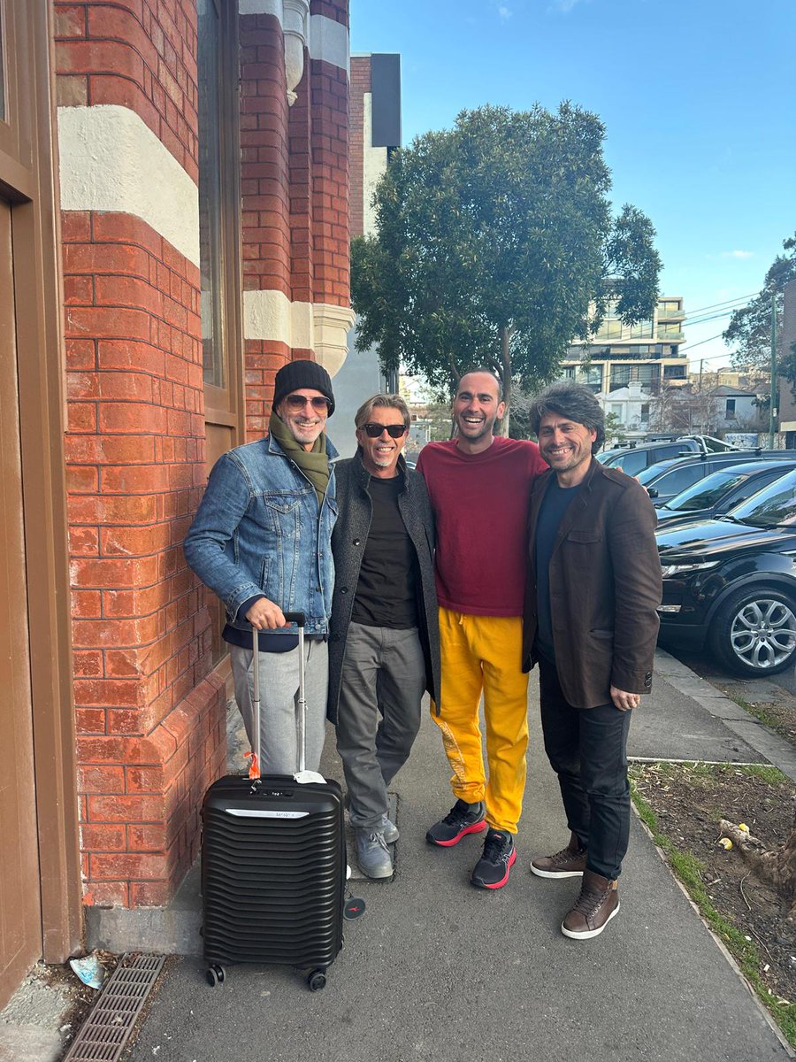 Moz (Mostafa Azimitabar) tweet media