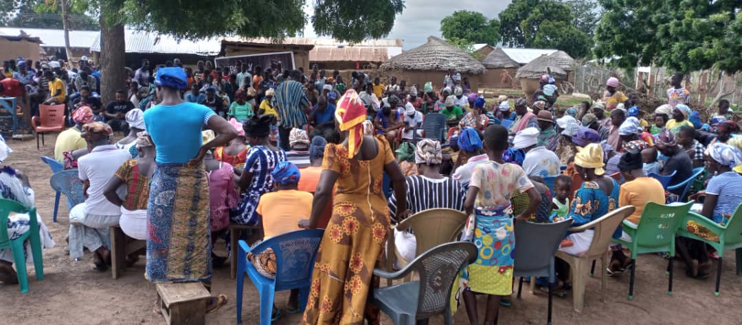 dmensah's tweet photo. @healthkeepersgh outreach at Kpegu in the Daboba District of Northern region, Ghana. #prevention 
#familyplanning
#communitybasedfamilyplanning https://t.co/Xgmw1VsYV7