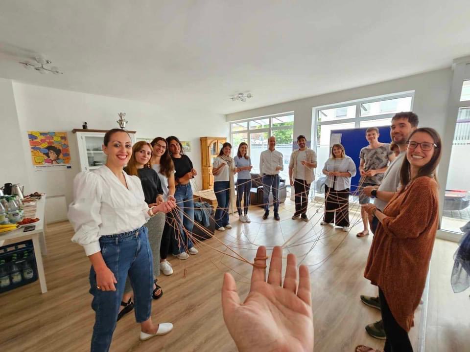 p_consulting_gr's tweet photo. 🌟🇩🇪 Had an unforgettable educational experience last week in Leipzig with our amazing partners! 😊 Exciting icebreakers and Kahoot quiz about the city and our #DigEqual project!
Can't wait for the next steps! 😄🎉 #erasmusPlus #LTTA #pconsulting #partners #DigitalEquality 👋📧 https://t.co/X8E2ULJ22l