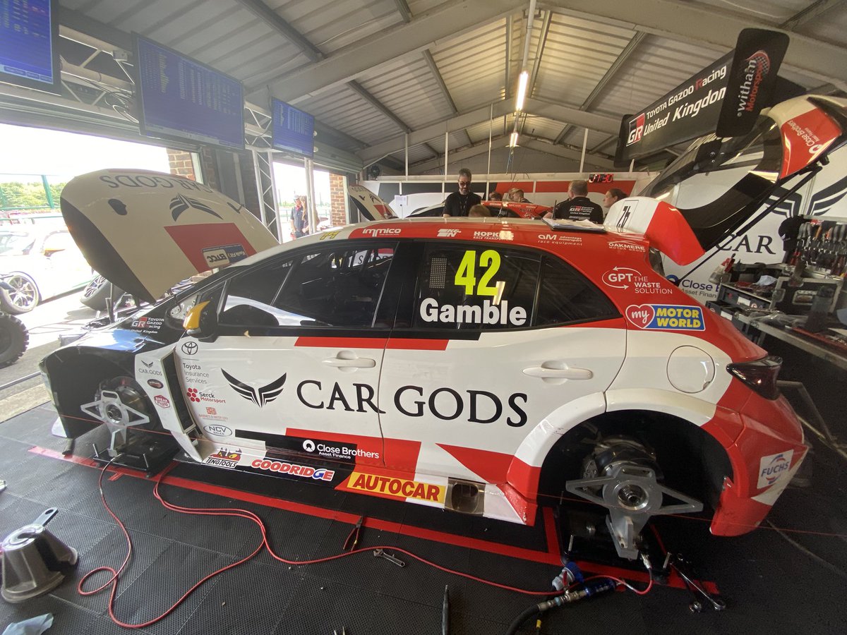 GoTravelGate's tweet image. Thanks to the @speedworksMS team for hosting us yesterday in the #btcc qualifying sessions. Good luck in the three races today. @RickyCollard @rorybutcher &amp;amp; George Gamble #toyotagazooracing
