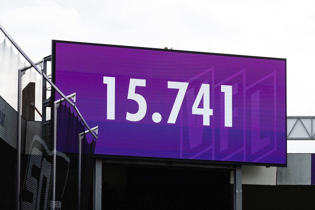 VfL_1899's tweet photo. Das macht trotz der Niederlage Lust auf mehr! 💜
#vfl1899 #OSNKSC https://t.co/yVHRkJ7HxZ