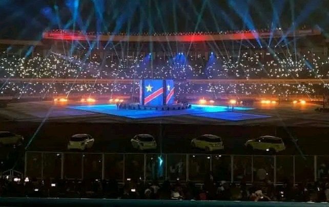 Ibalanky a dit: Le succès engendre le succès, la réussite amène la réussite. Un nouvel élan, une nouvelle chance, la dynamique donc est là, encore! Capitalisons cette fois-ci pour établir et maintenir de nouveaux standards de qualité et de performance.