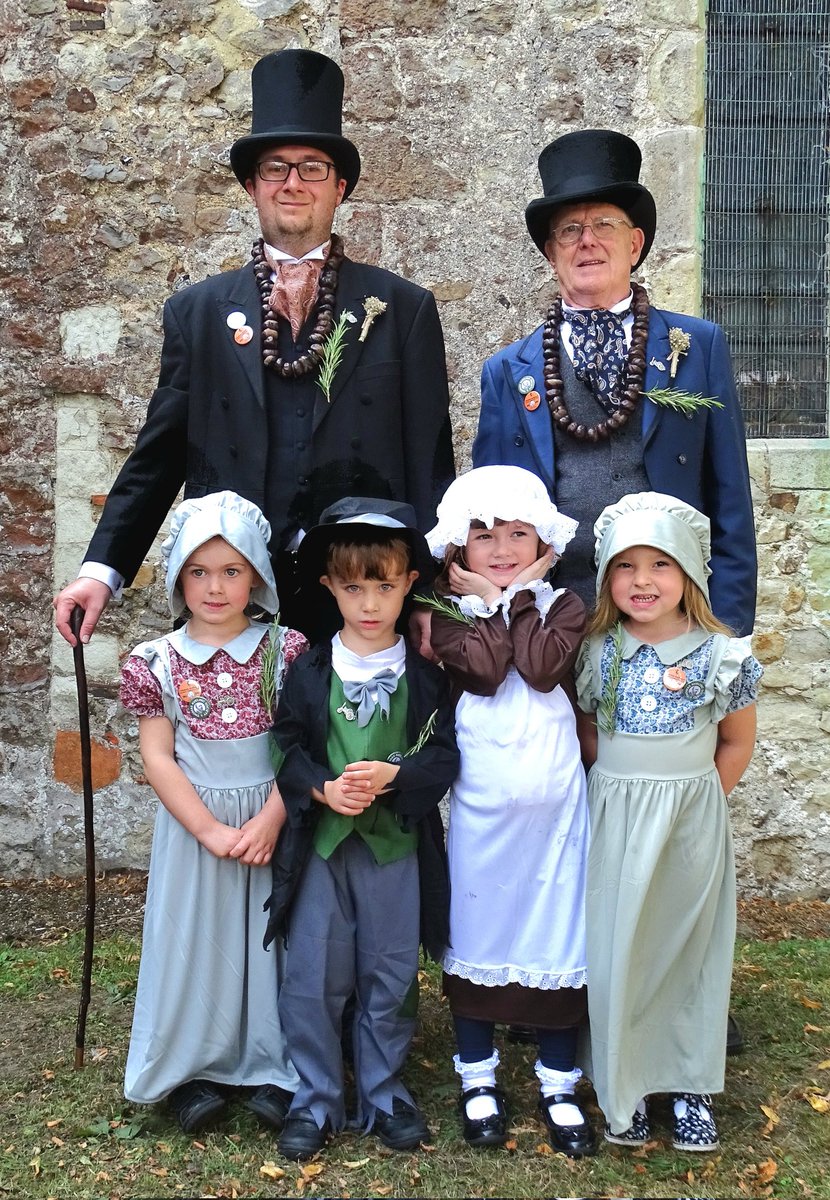 tavelingsociety's tweet photo. Please enjoy this small selection of photos from past Thomas Aveling Birthday Celebration events. This year’s celebration of local heritage will once again take place in the car park along Vicarage Lane in Hoo on Saturday 9th September, from 12pm to 4pm, and everyone is welcome! https://t.co/m7uFq8gWQC