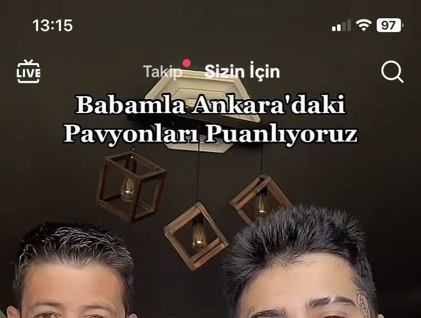 sillaviniaa's tweet photo. anneme aileside çok düzgün diye anlattığım çocuğun cv https://t.co/Yqu85Ur2bm