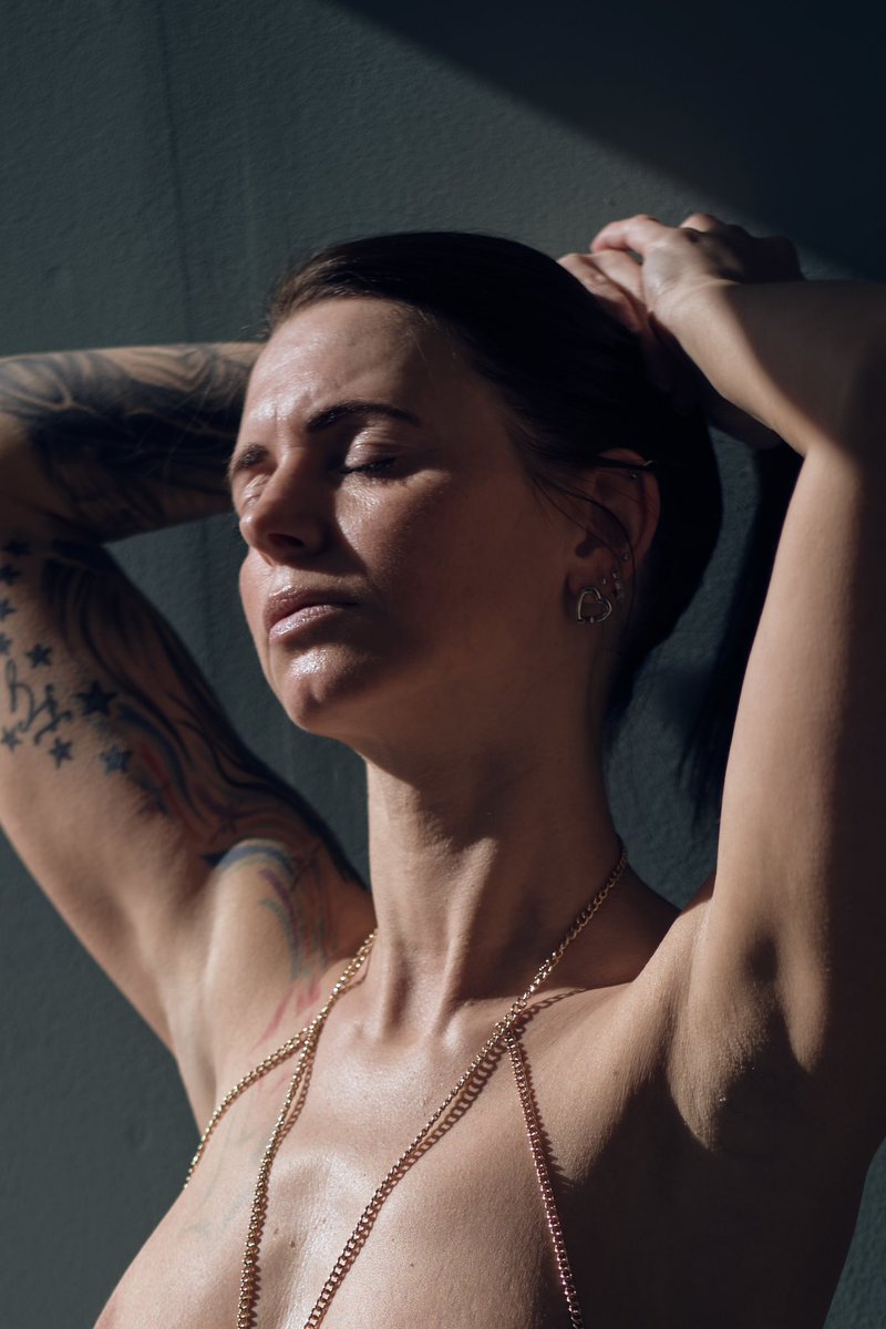 Just <a href="/mellla89/">Mellla89</a> - topless with golden chains 

Now online on my channels

onlyfans.com/sfriedrichfoto…

patreon.com/sfriedrichfoto…

#onlyfans #onlyfans_girl #onlyfansbabe #onlyfansmodel #Patreon #patreoncreator #ContentCreator #contentcreation