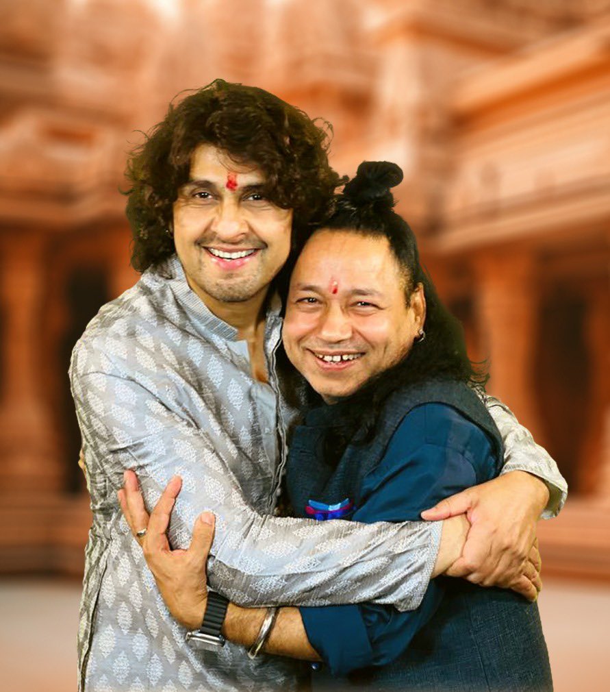 Kailashkher's tweet photo. आज हमारे भाई, पद्मश्री #SonuNigam जी का जन्मोत्सव, संगीत प्रेमी बहुत उमंगों से मना रहे, मेरे महादेव का परम प्रसाद है आपकी कला एवं गुण सम्पन्नता॥ सदैव स्वस्थ तथा प्रसन्न जीवन के आप इसी प्रवाह में अधिकारी बने रहें, आपके द्वारा अन्यों का स्वतः मंगल होता रहे ॥ परमेश्वर को अनन्त धन्यवाद. हरि ॐ