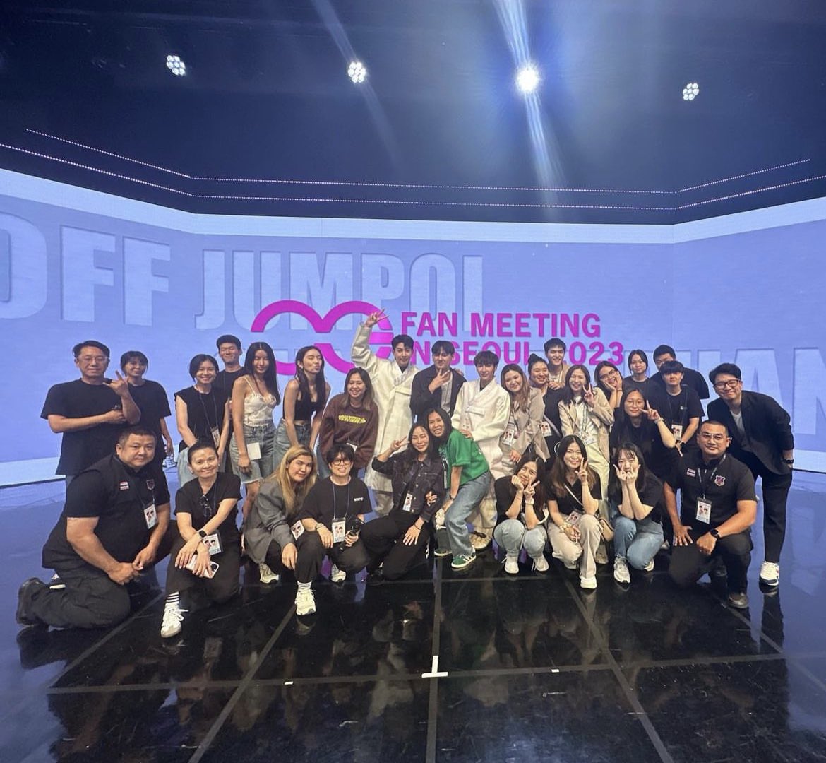 offgun_family's tweet photo. เกาหลีน่ารักฝุดๆ 

#ออฟกัน #OffGun
#OffGunFMinSeoul2023 https://t.co/aowjCGLV0J