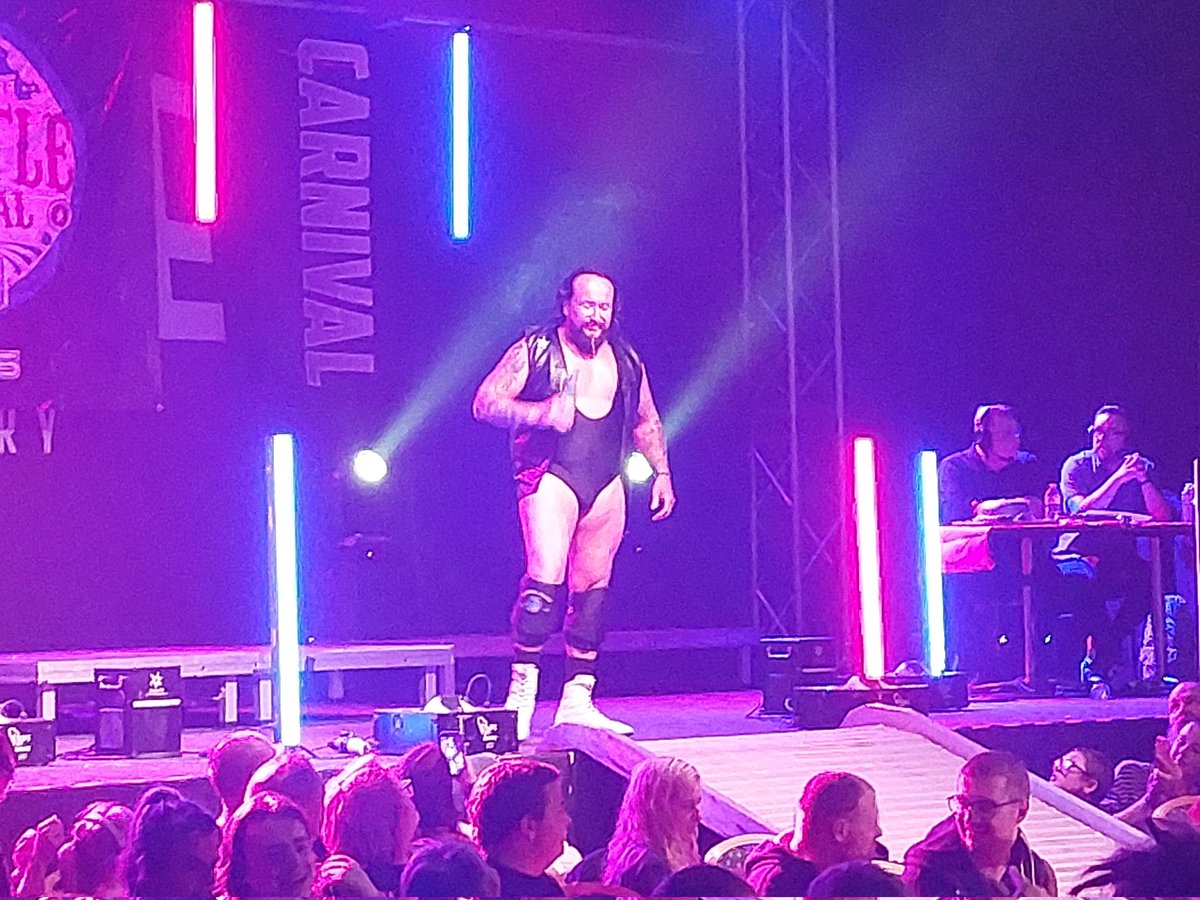 WrestleCarnival's tweet photo. Two debutants Mad Dog #MattPowell and #AlexConners Kick off the Championship Gauntlett match in our third contest of the evening... https://t.co/QQz4fxR5sA