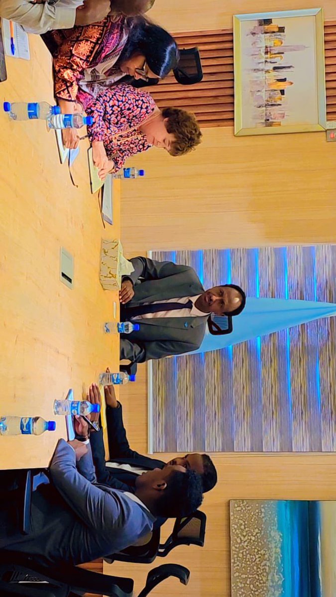 Drdoodishe's tweet photo. Today, I had the opportunity to meet with Ms. @CatrionaLaing1, the SRSG and Head of @UNSomalia. We discussed issues of mutual interest such as Mogadishu security, the transition period as well as community relations. Grateful for the unwavering support provided by the @UNSomalia. https://t.co/POEuUdVZ5v