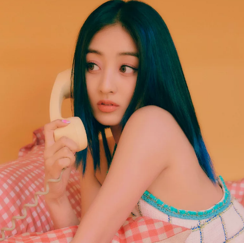 AboutMusicYT's tweet photo. Jihyo's title song, 'Killin' Me Good', is produced by producers who worked on:

I Can't Stop Me
Boy With Luv
Cry For Me
0X1=Lovesong
Euphoria
Drunk Dazed
Set Me Free
Bet You Wanna
Good Boy Gone Bad
On
Crown
Run Away https://t.co/cPMdahcR24