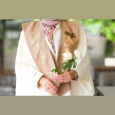 ainoor_alfitory's tweet photo. #صورة_جديدة_للملف_الشخصي
الحمدلله 👩🏻‍🎓🤍 https://t.co/G23Faveysn