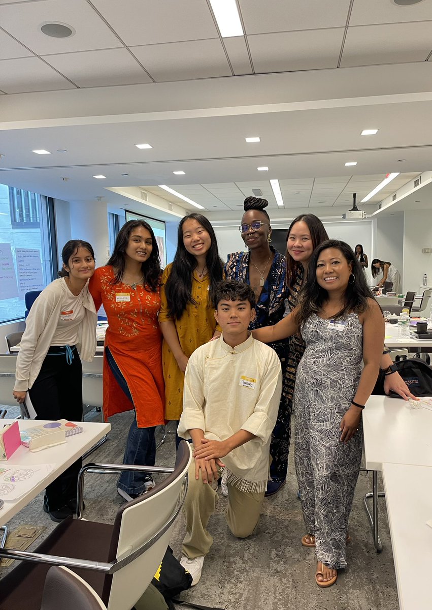 🗣️Activating our youth power at this year's summer convening "Building Solidarity Together" organized by <a href="/jlinfoundation/">Jeremy Lin Foundation</a>
