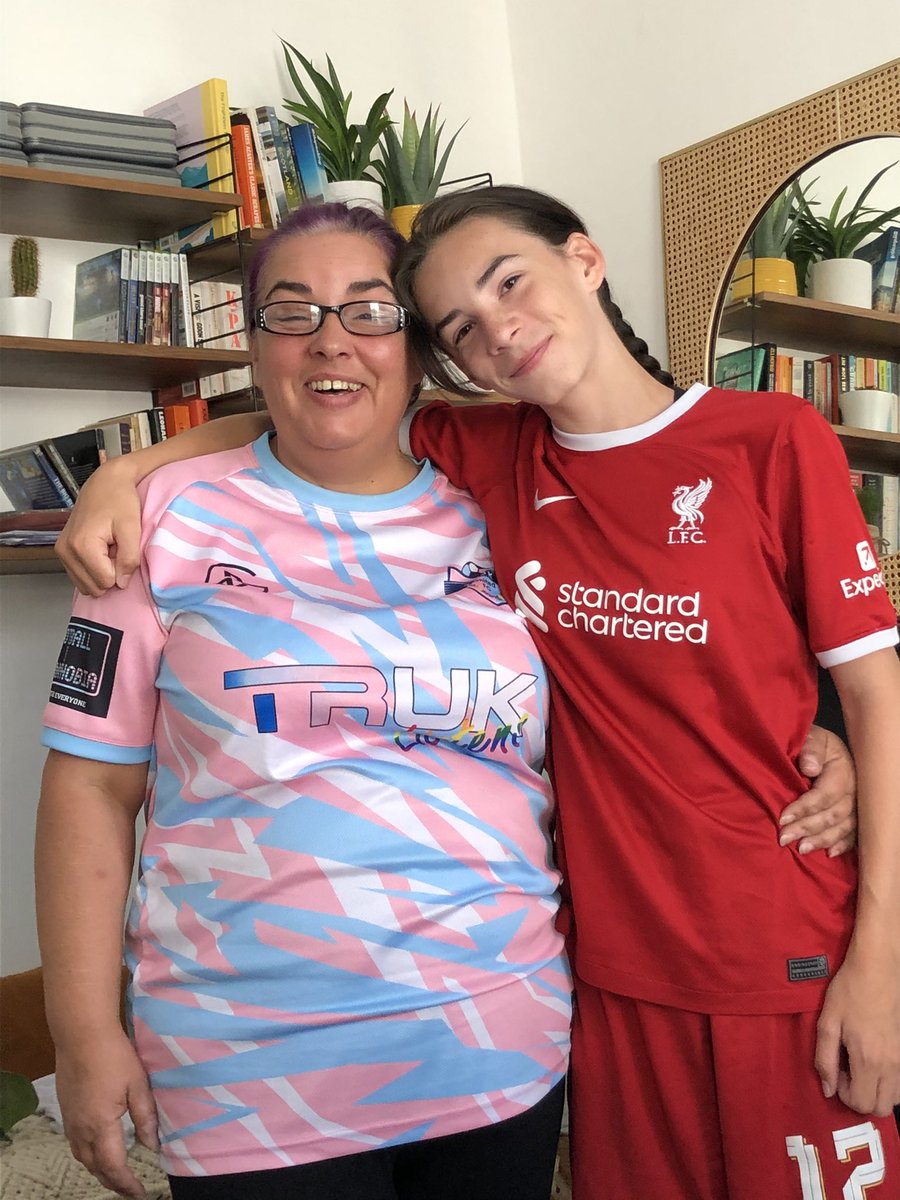 EmmsyEmma's tweet photo. Extraordinarily proud of my beautiful daughter, she came out at aged 3 and persisted in telling me who she is until at aged 6 I finally heard her. She spent the next two years quietly socially transitioning then at the age of 8 she chose to be an advocate for her community. https://t.co/tTcEtqNUBN