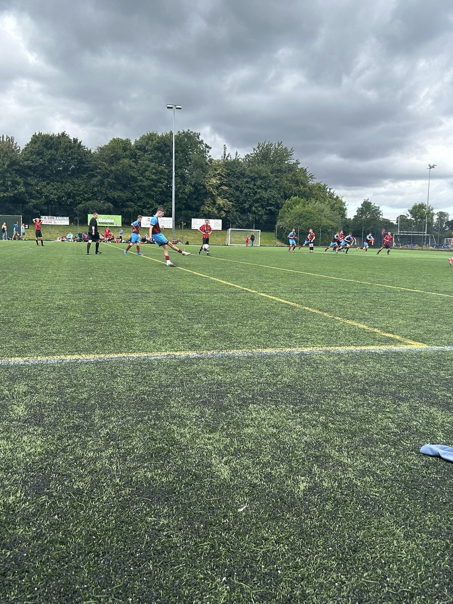 OscarRatnaike's tweet photo. Really enjoyable day at the Britannia Cup tournament ⚽️ 4 games played - 2 losses, 2 draws. Competitive throughout…good minutes in the legs and a good laugh with a great bunch of lads 🙌🏻 💜@NestonNomadsFC #preseason #minutesinthelegs #gooddayout #uptherezzies https://t.co/BucWUoe8MG