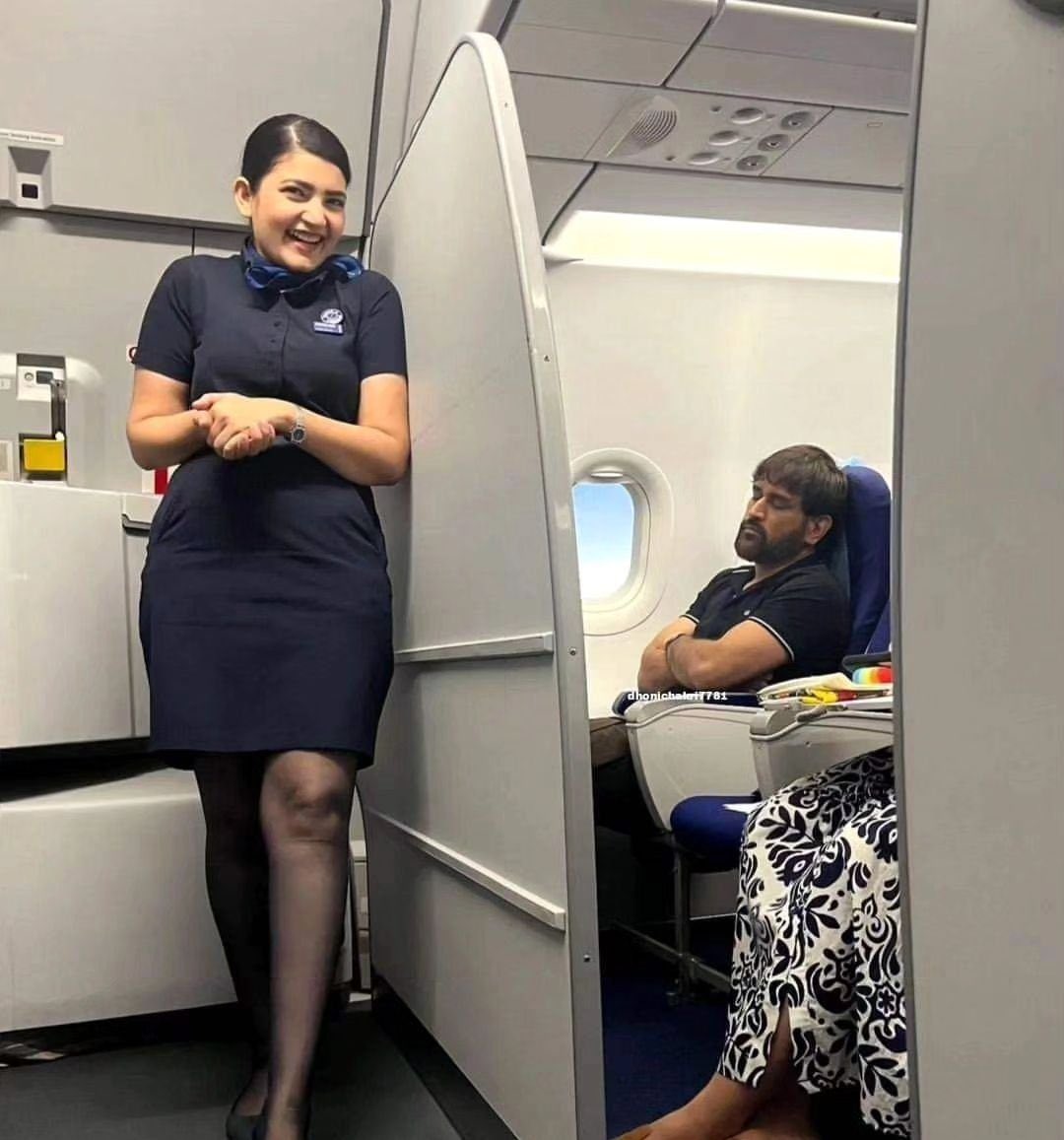 Ra_Bies's tweet photo. This picture is there all over the places. Just like if a man clicks a pic of any woman without her consent, man will be criticised and punished as well, vice-versa should also happen. Similar thing happened when Neeraj Chopra won a Gold in Olympic Games & that uncouth woman RJ with maggi hair & unwashed for months, name forgotten, oh yes, some Maalish almost molested him. 
Having said that, I have been informed that Lt Col MS Dhoni is kind & not angry with her despite her inappropriate behaviour. Kindness & forgiveness is true character of a man