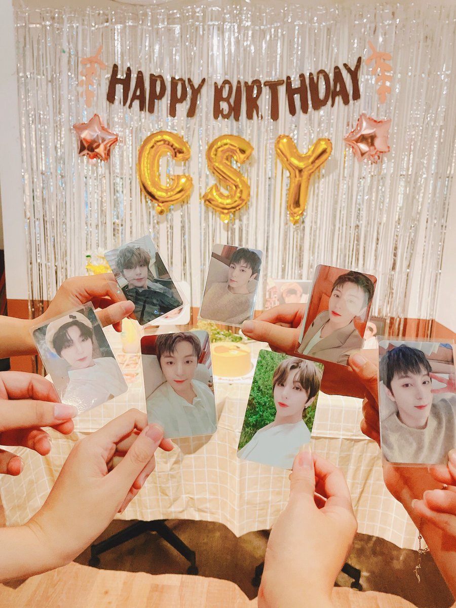 1403Y_'s tweet photo. From Vietnamese Ness with love ❤️

#GoldenChild #골든차일드 #GNCD 
#Y #최성윤 #ChoiSungYun
#HAPPYYDAY #해피성윤데이
#칠월의_판타지아_성윤아_생일축하해 https://t.co/zruwvjWqCN